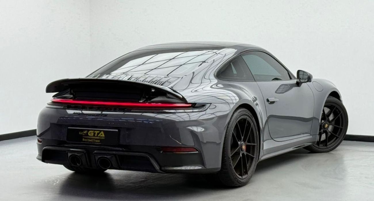 بورش 911 2025 Porsche 911 Carrera GTS, 2027 Porsche Warranty, Sport Chrono Package, Low Km, Fully Loaded, GCC