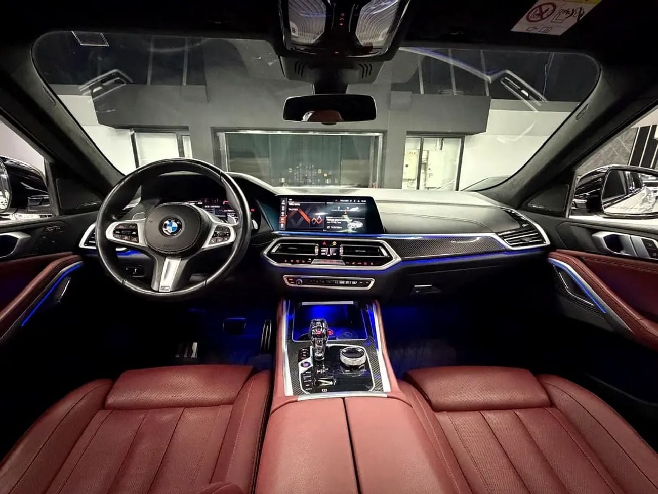 بي أم دبليو X6 XDRIVE M50i