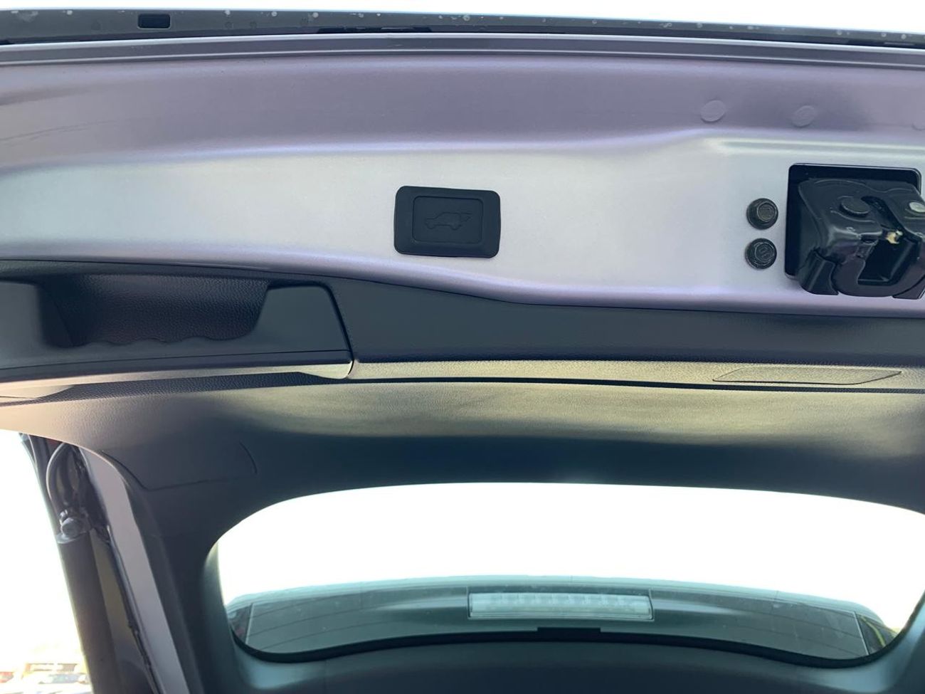 Toyota RAV4 LIMITED FULL OPTION 2.5L V4 HYBRID