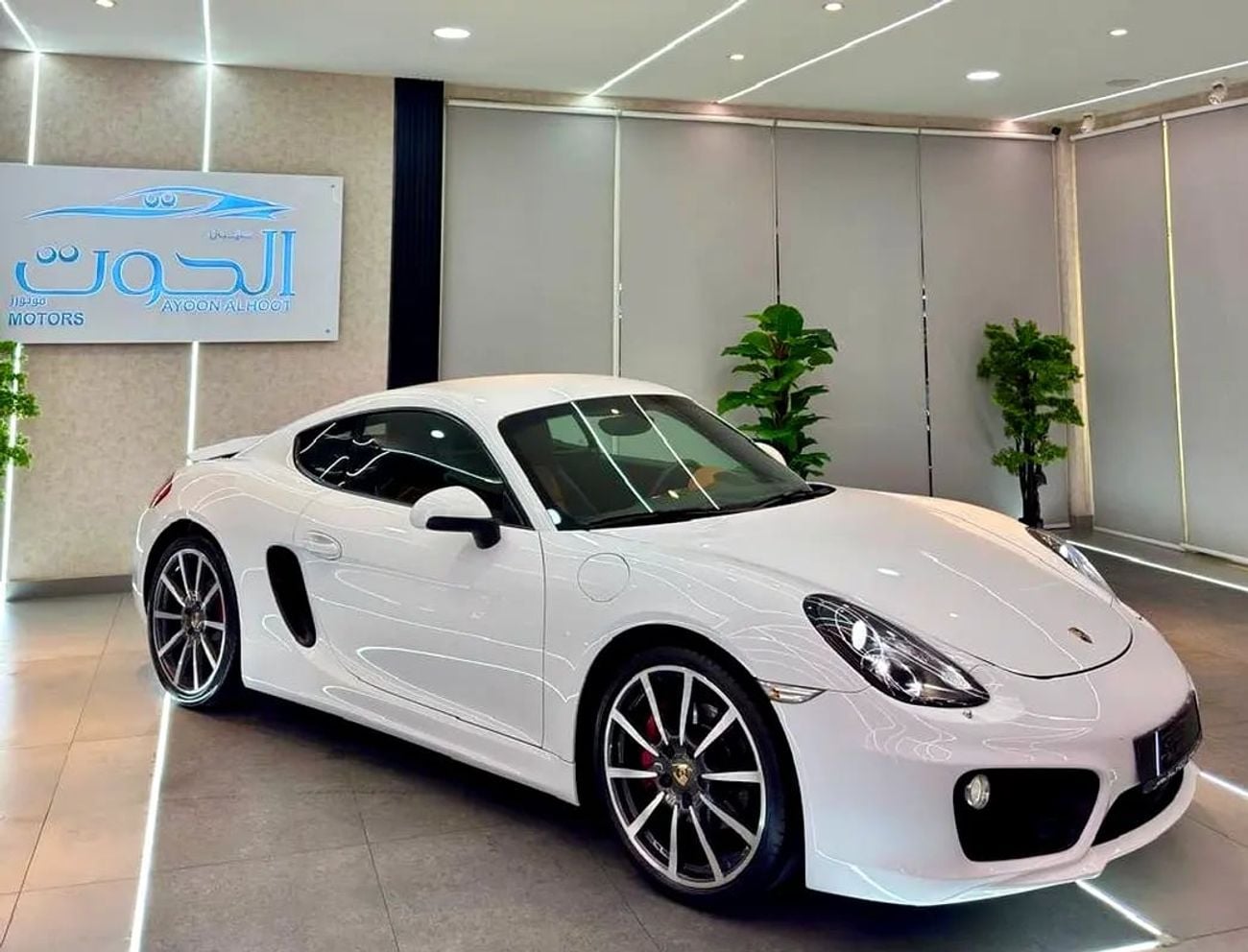 بورش كايمان S LOVELY S || HIGH OPTIONS || GCC || RECENTLY SERVICED || AWESOME INTERIOR