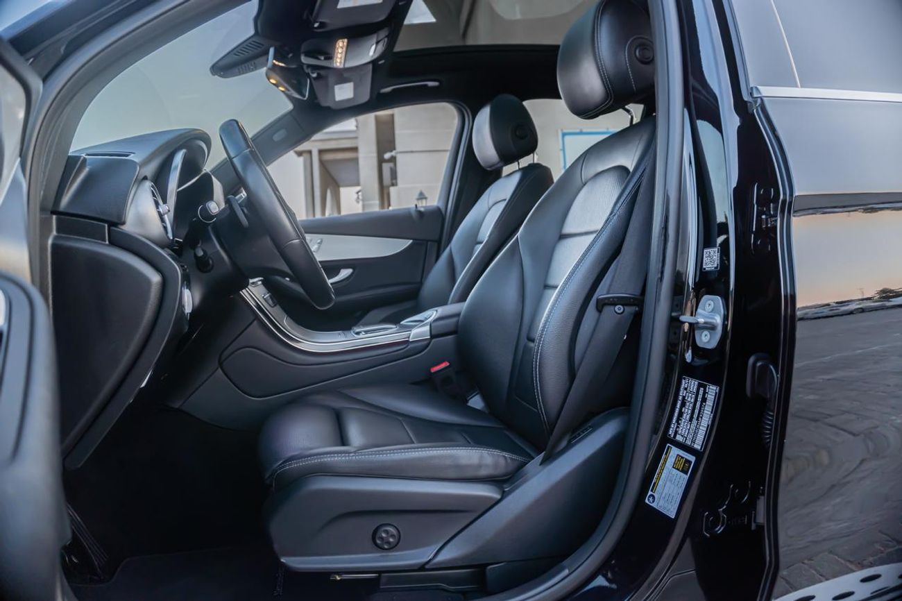 مرسيدس بنز GLC 300 Std 2.0L