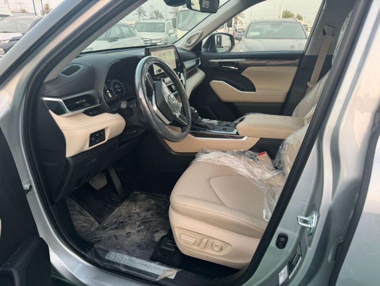 تويوتا هايلاندر 2.5L HYBRID JBL HUD LIMITED 2025