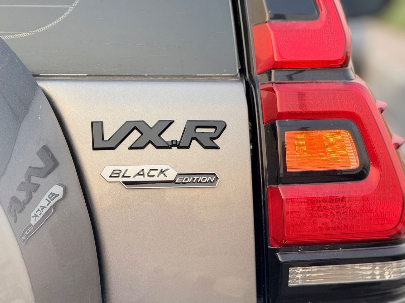 تويوتا برادو VXR 2.7L 4WD