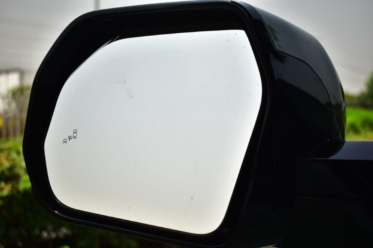 Toyota Tundra CREWMAX SR5 TRD OFFROAD 3.4L PETROL