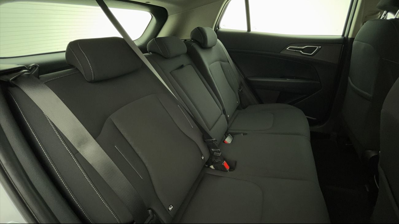 كيا سبورتيج LX 2 | بدون دفعة مقدمة | اختبار القيادة في المنزل