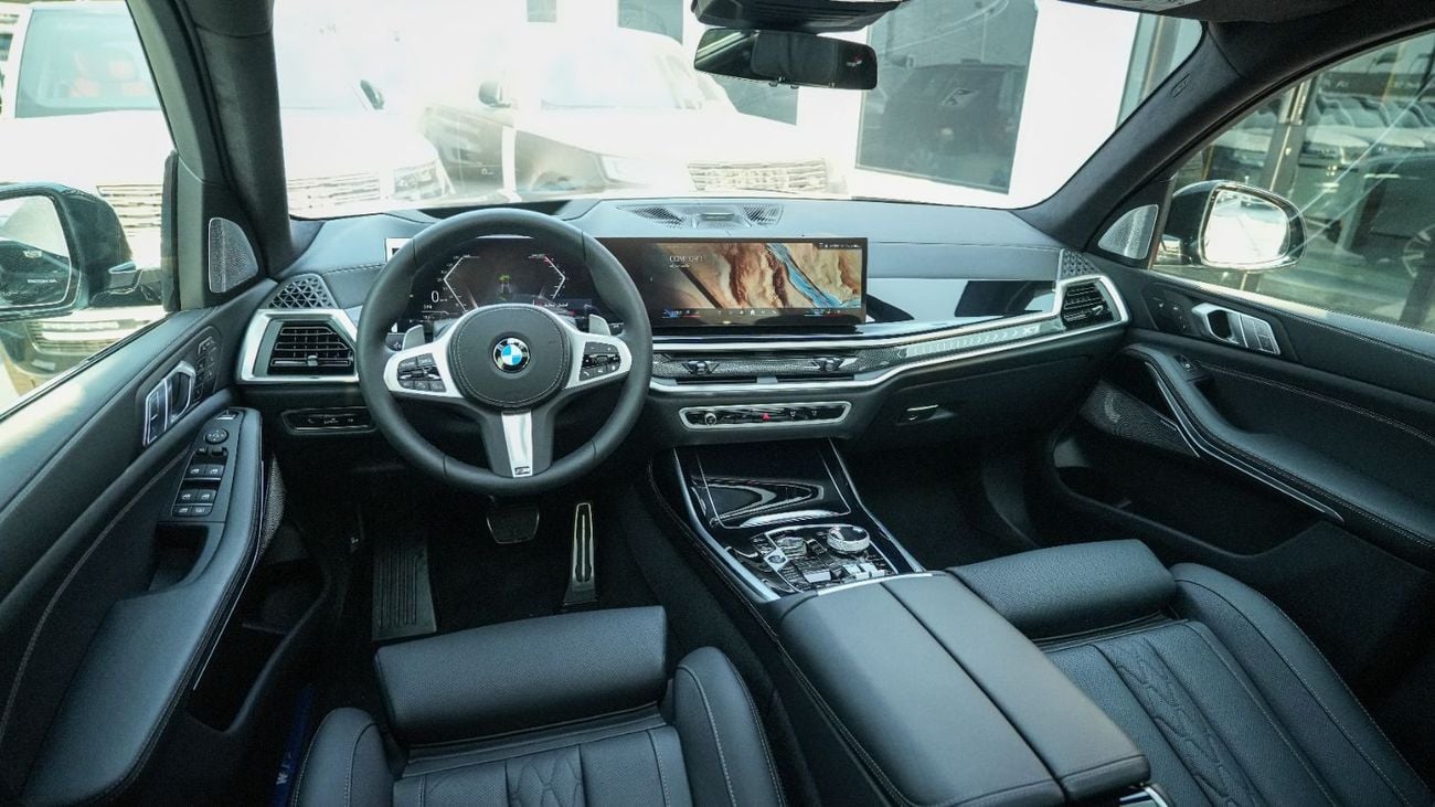 BMW X7 XDRIVE40i M SPORT PRO Black Sapphire metallic-Black 2026MY Export Only