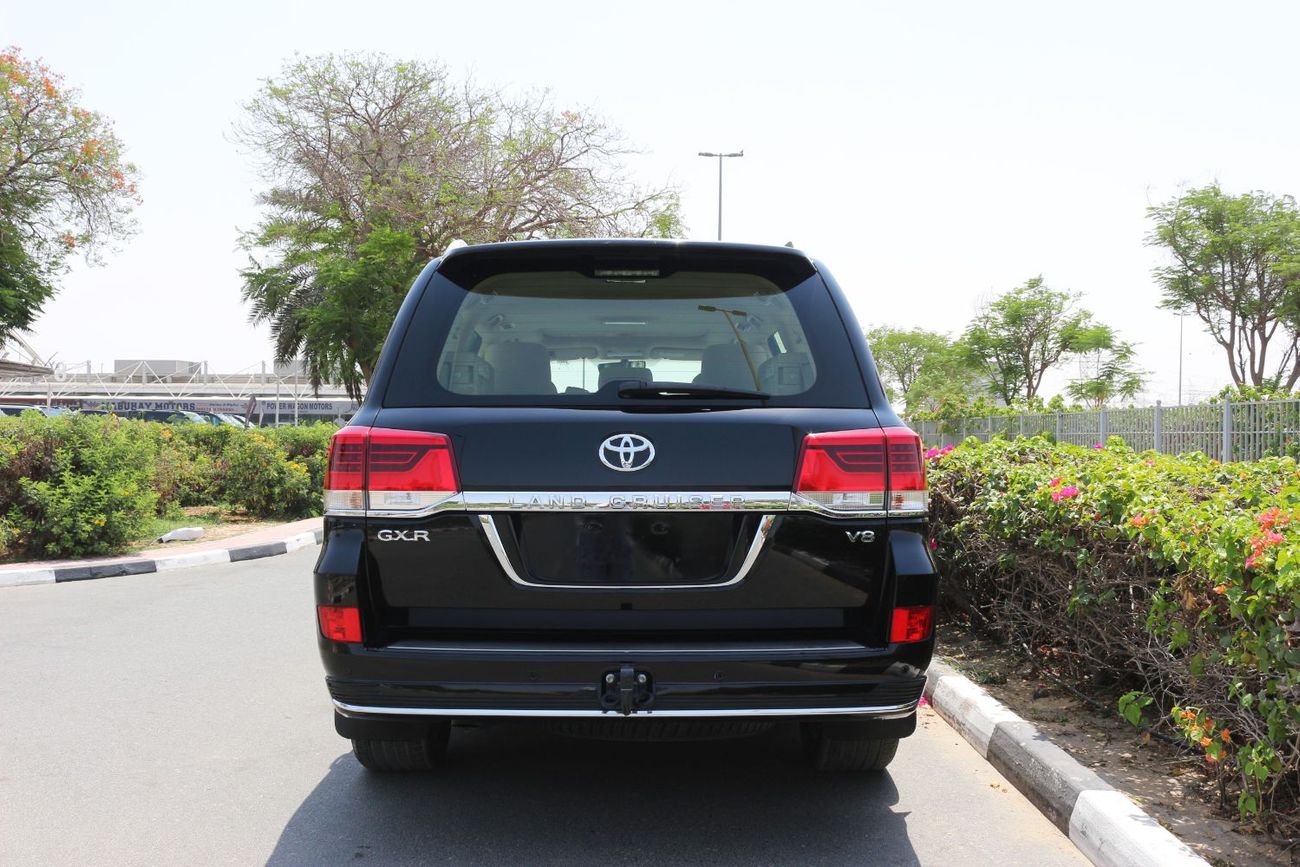 Toyota Land Cruiser GXR 4.6L TOYOTA LAND CRUISER GXR V8 MODEL 2019 GULF SPACE WITH SUNROOF