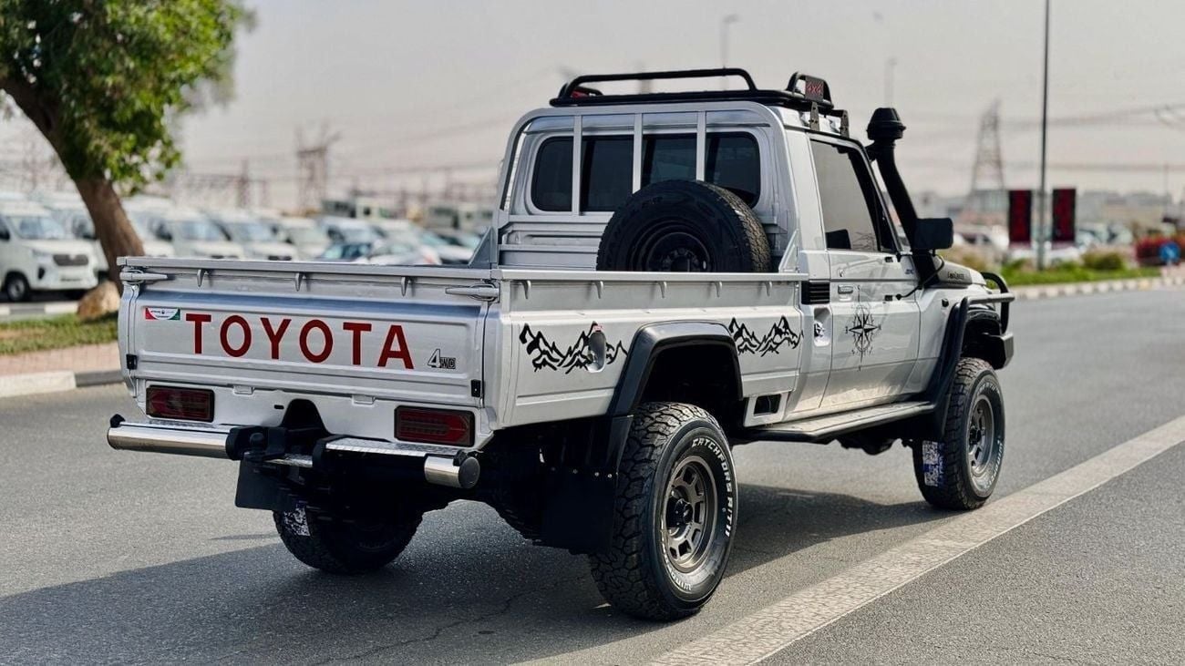 تويوتا لاند كروزر بيك آب SINGLE CABIN | 4.5L DIESEL ENGINE | MANUAL TRANSMISSION | RHD | 2007 | REAR VIEW CAMERA