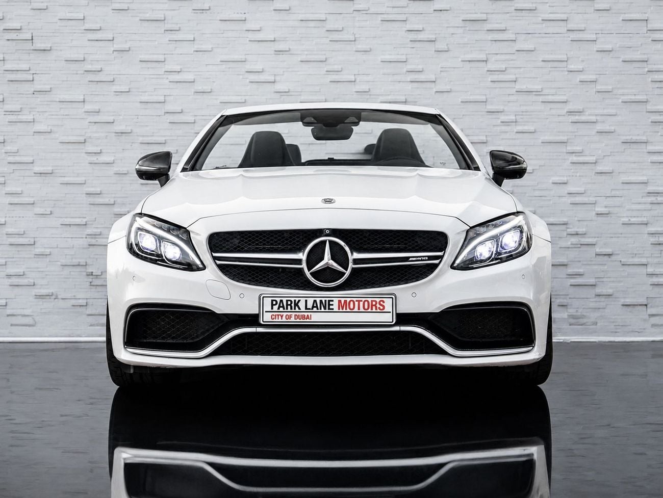 مرسيدس بنز C 63 AMG STD