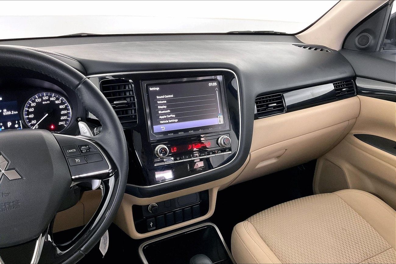 BMW X1 sDrive 20i M Sport | 1 year free warranty | 0 Down Payment