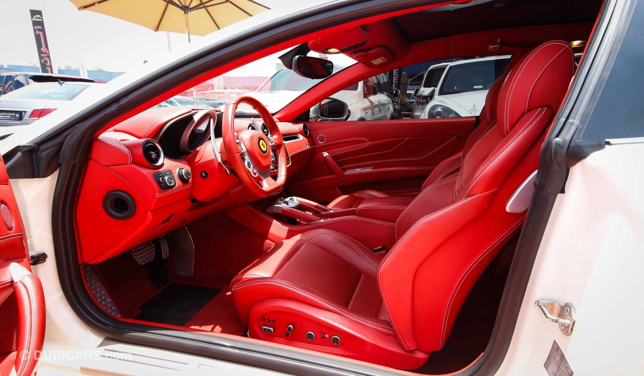 Ferrari FF Panoramic