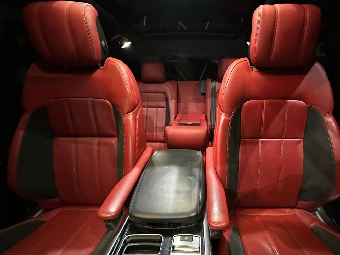 Land Rover Range Rover Sport HSE 3.0L (335 HP) RANGE ROVER SPORT | GCC | 2020 | HSE FULL OPTIONS | VERY GOOD CONDITIONS