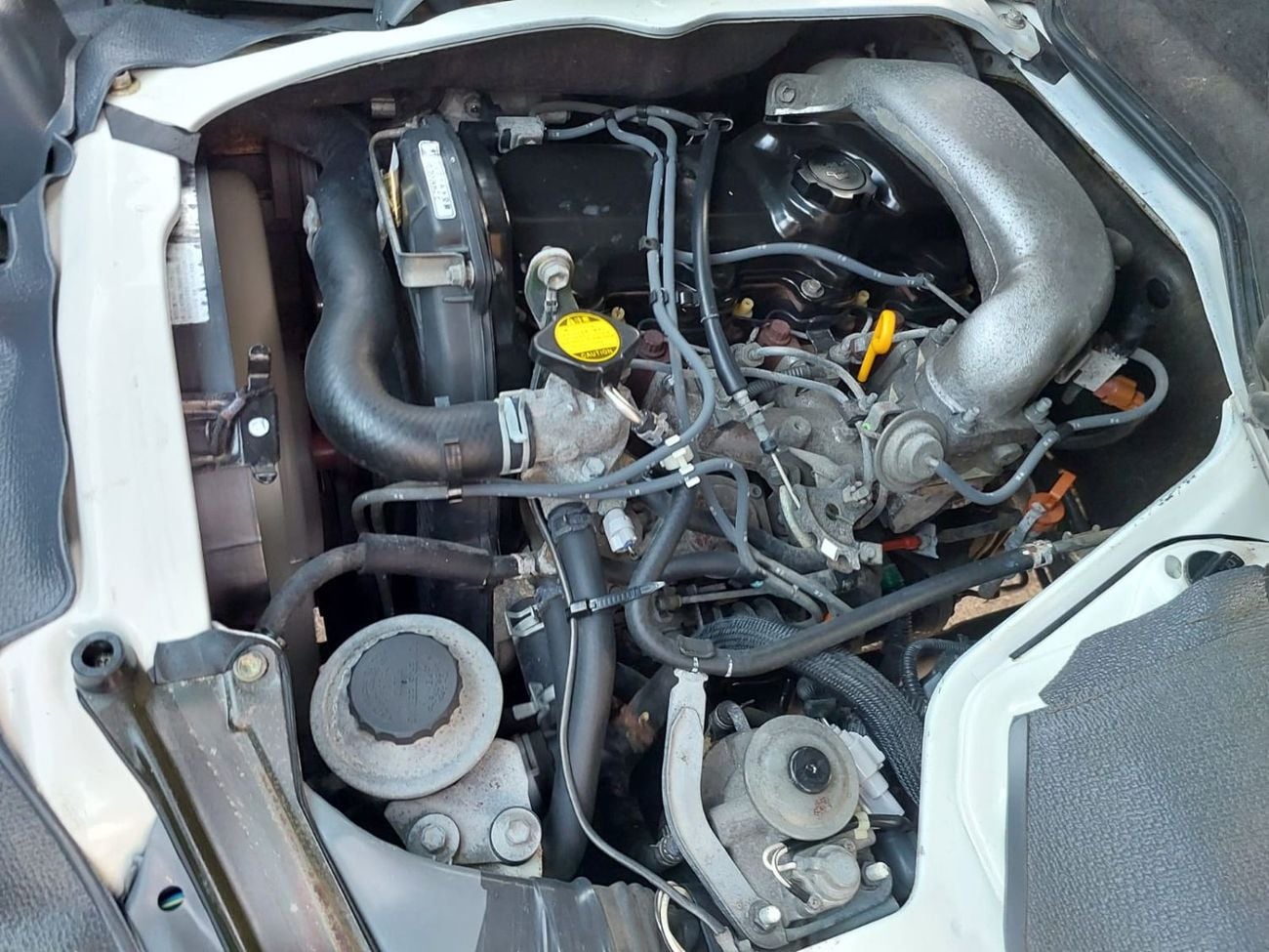Toyota Hiace 2000 TOYOTA HIACE VAN RHD DIESEL AUTOMATIC (PM00733)