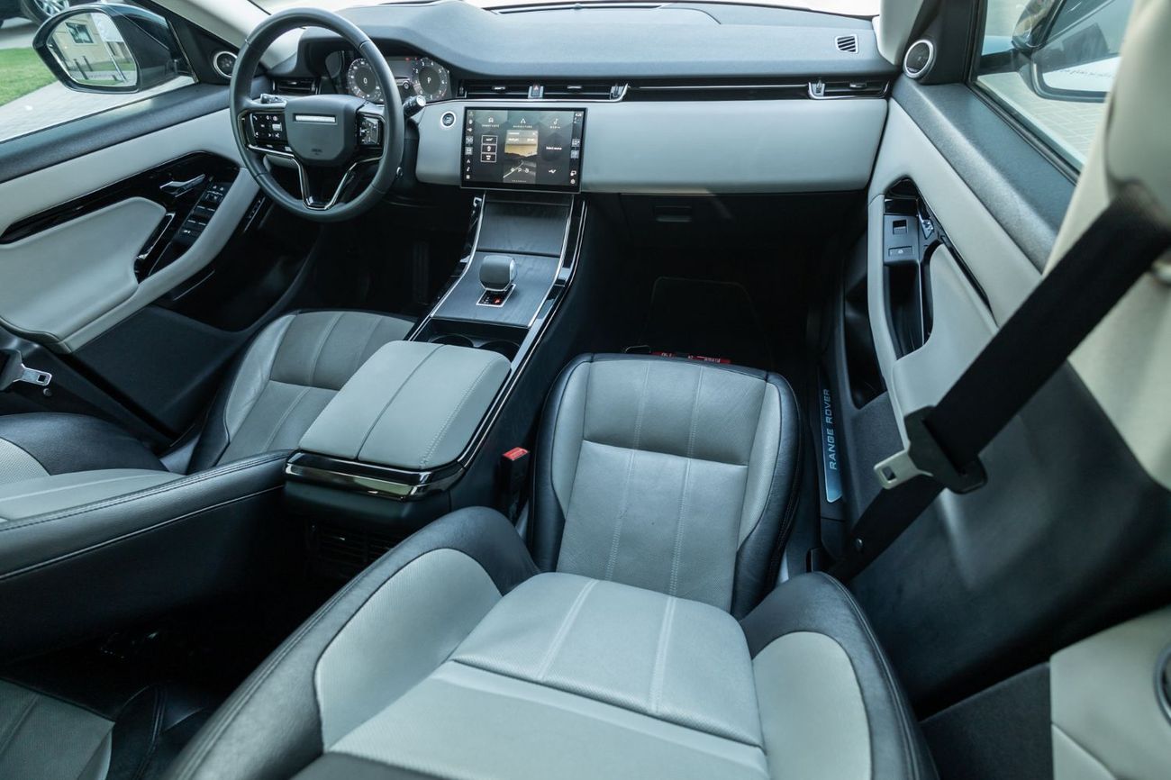 لاند روفر رانج روفر إيفوك Dynamic SE P200 2.0L