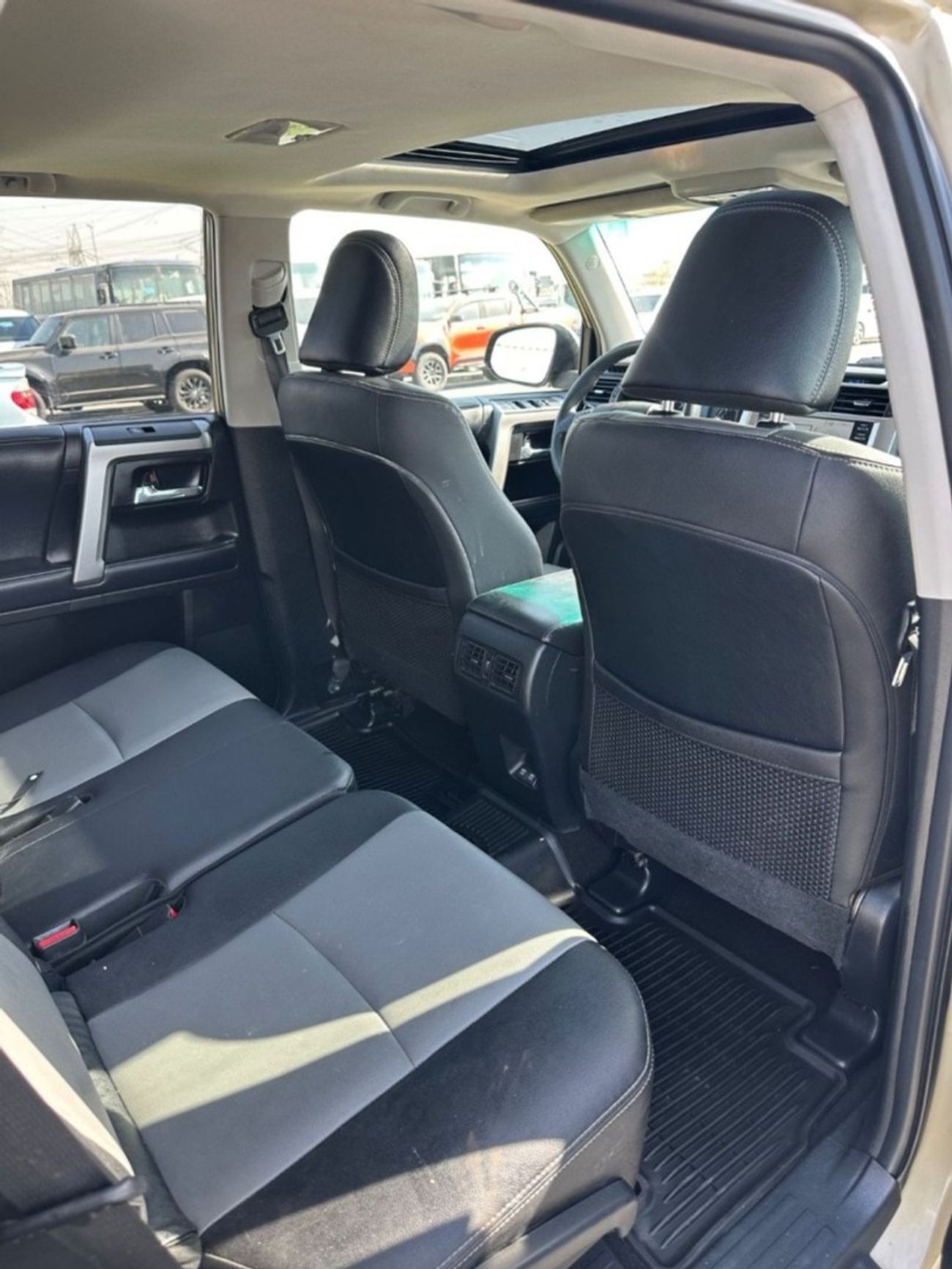 تويوتا Runner4 SR5 Premium