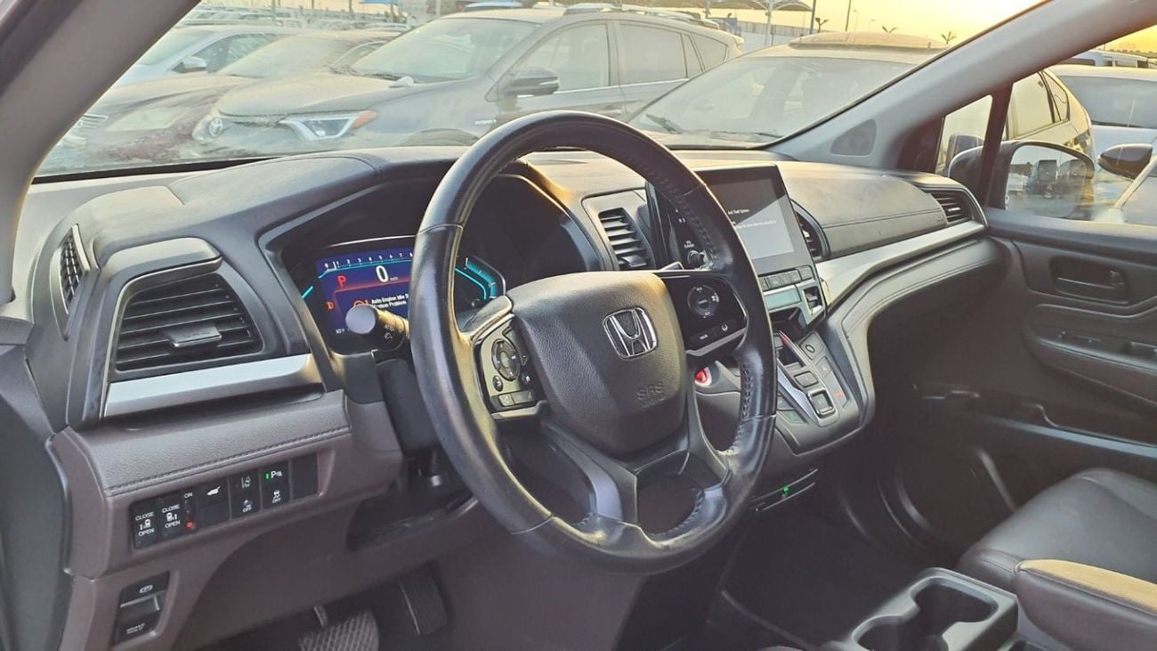 هوندا أوديسي HONDA ODYSSEY TOURING 2018