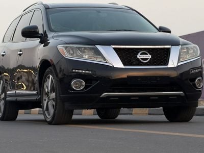 Nissan Pathfinder GCC specs, full options