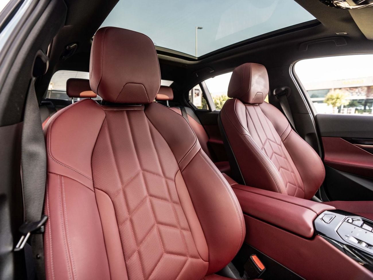 بي أم دبليو 520i M SPORT