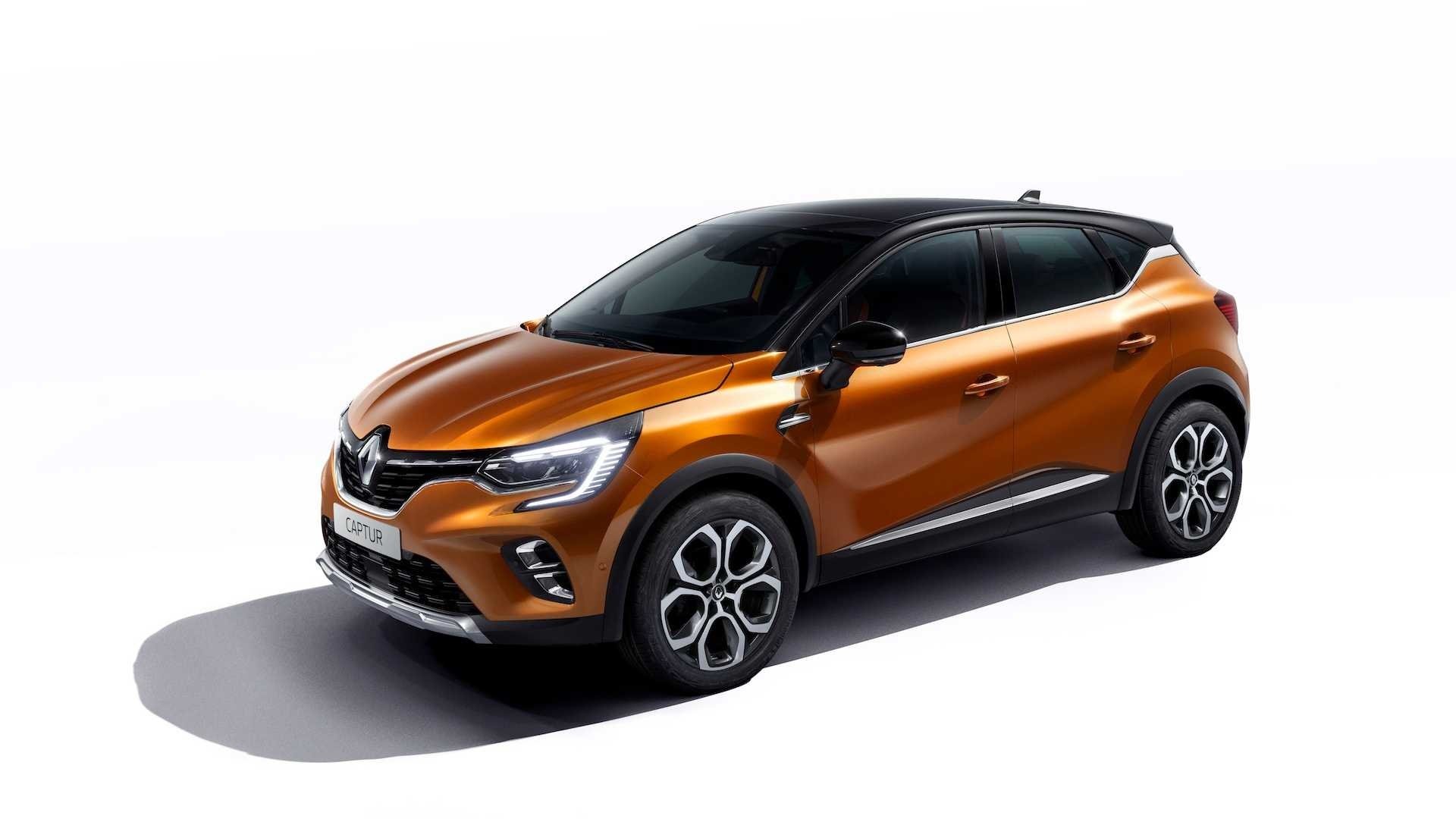 Renault Captur cover - Front Left Angled