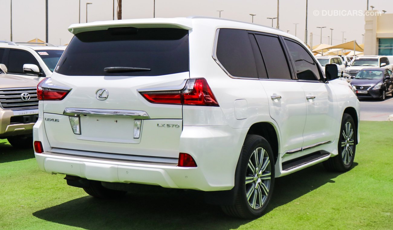 Lexus LX570