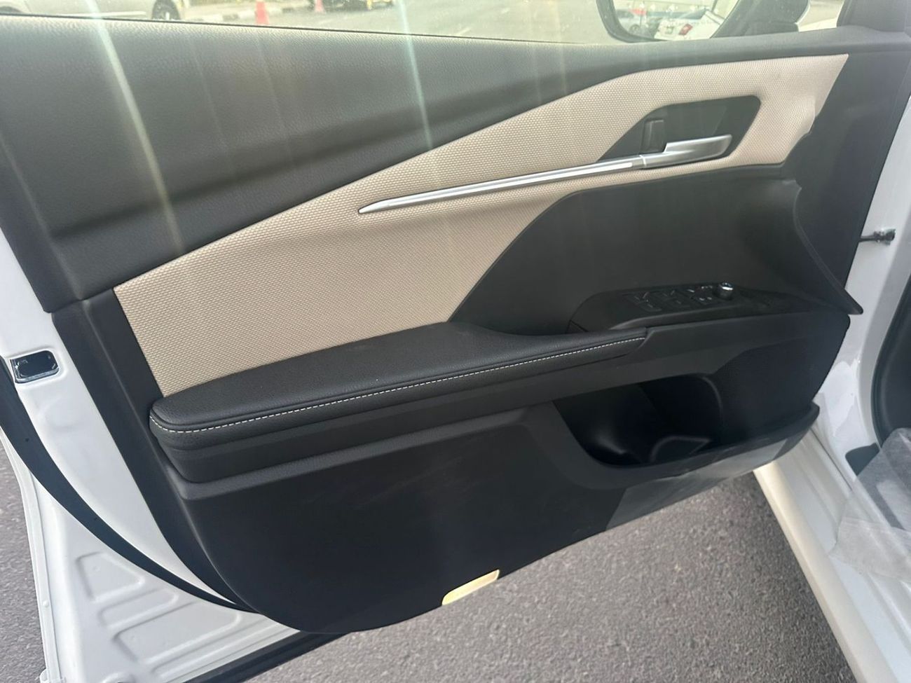 Toyota Camry LE HYBRID 2.5L