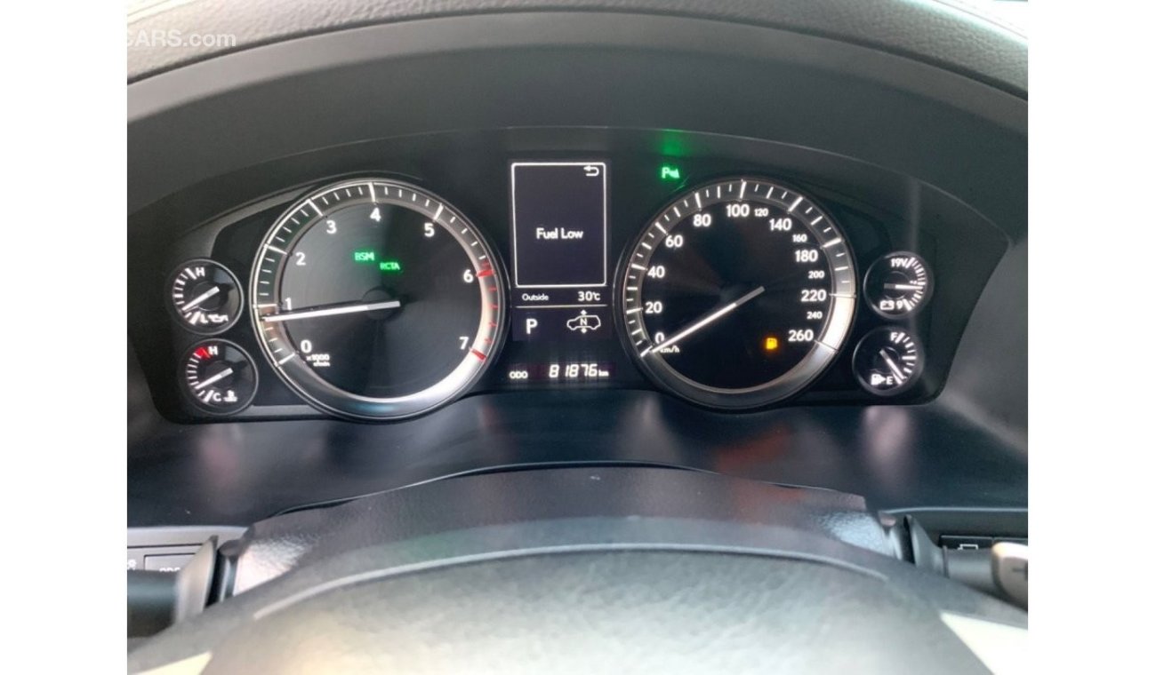 لكزس LX 570 سيجناتشر بلاك نسخة