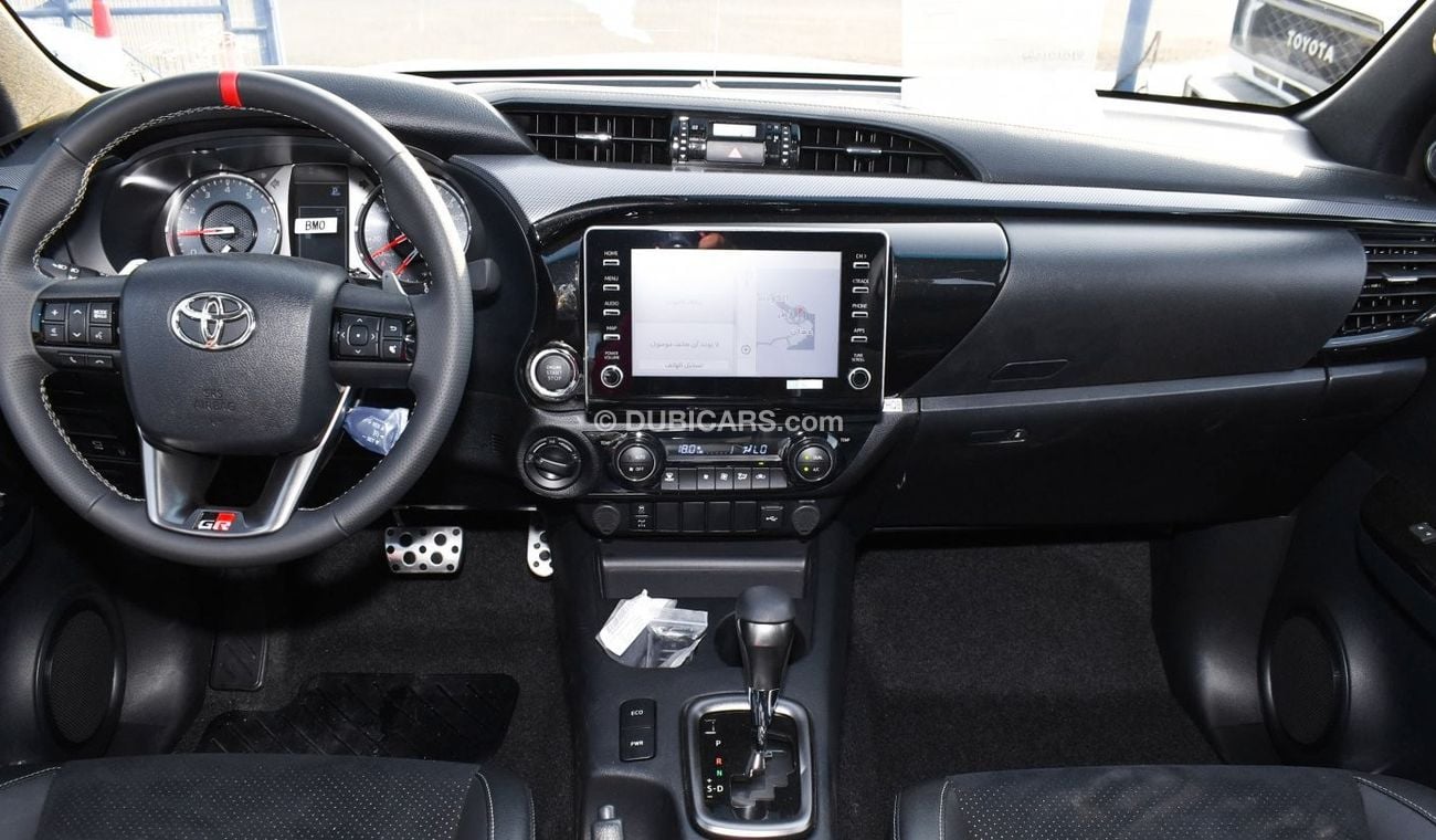 تويوتا هيلوكس GR SPORT