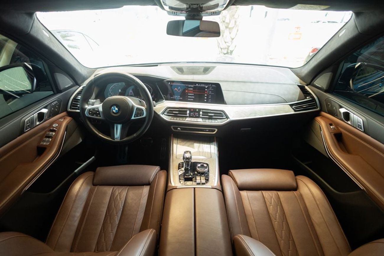 BMW X7 40i M Sport Pure 3.0L (340 HP)