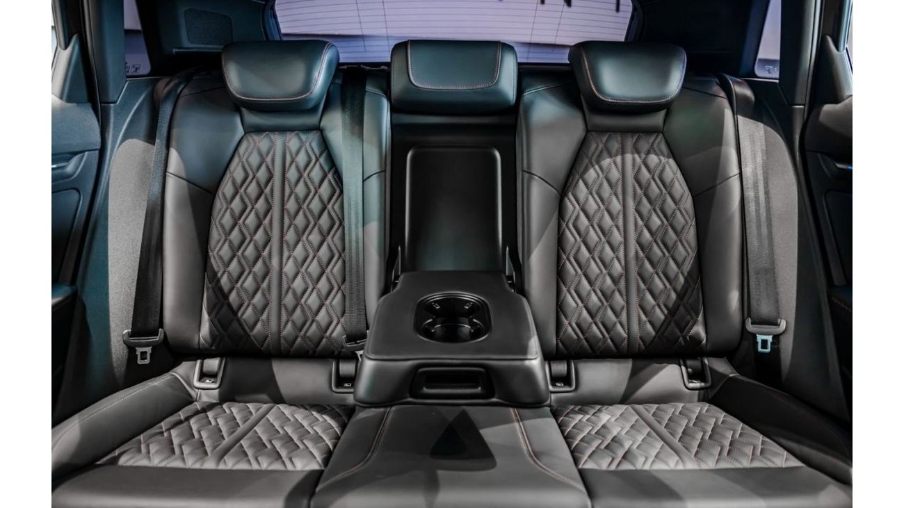 أودي S3 2023 Audi S3 Hatchback, 2028 Audi Warranty + Service Contract, Low KMs, GCC