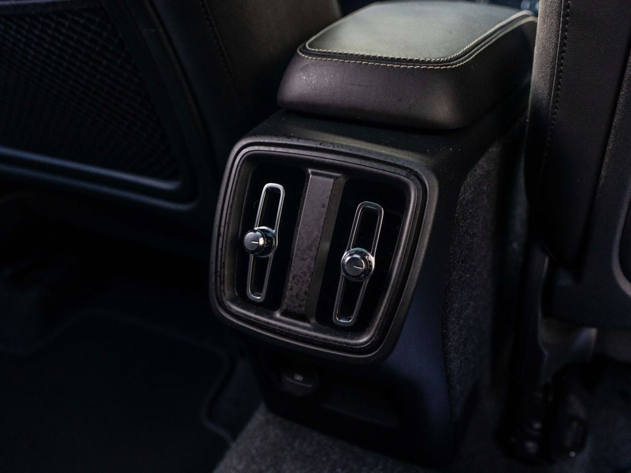 Volvo XC40 T4 R Design 2.0L