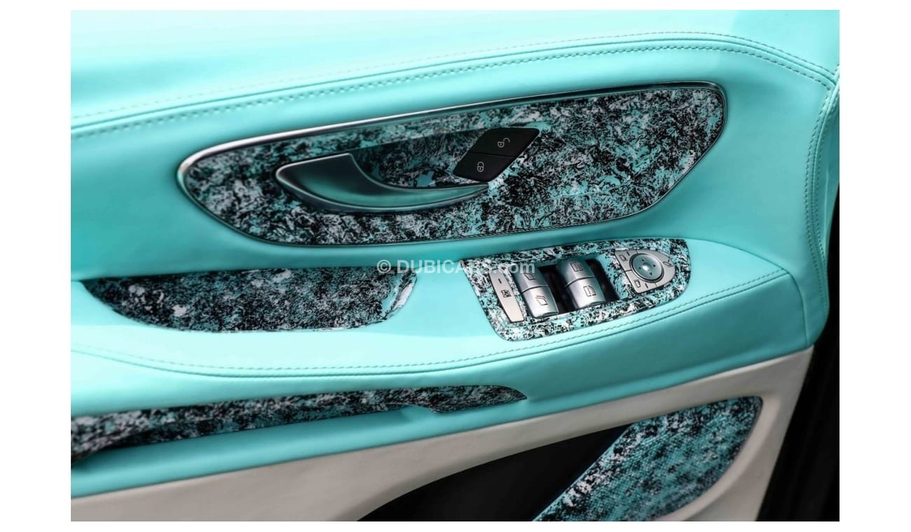 Mercedes-Benz Vito 2018 MBZ 2.0L 4X2 VITO TOURER VIP MAYBACH 121 VTB - Black inside Blue | Export Only