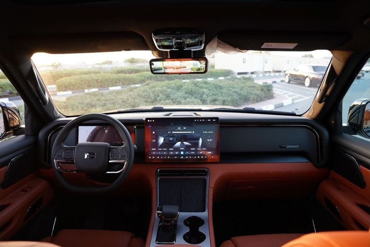 روكس 01 2025 ROX 01 VIP  Hybrid SUV 6Seaters with 2 keys AWD 0Km