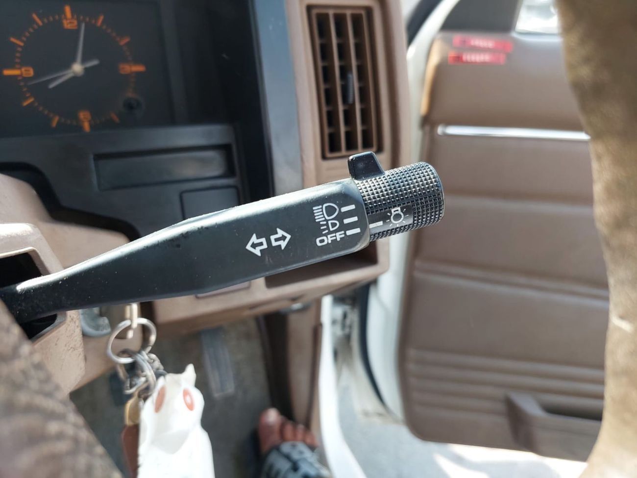 Nissan Pickup NISSAN DATSUN PICKUP RHD 1986 MODEL 1.6 L PETROL MANUAL(PM02298)