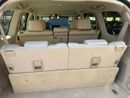 تويوتا برادو V6 4.0L / GCC / 4X4 / BIG SCREEN / FRIDGE / 7 SEATER / IN PERFECT CONDITION