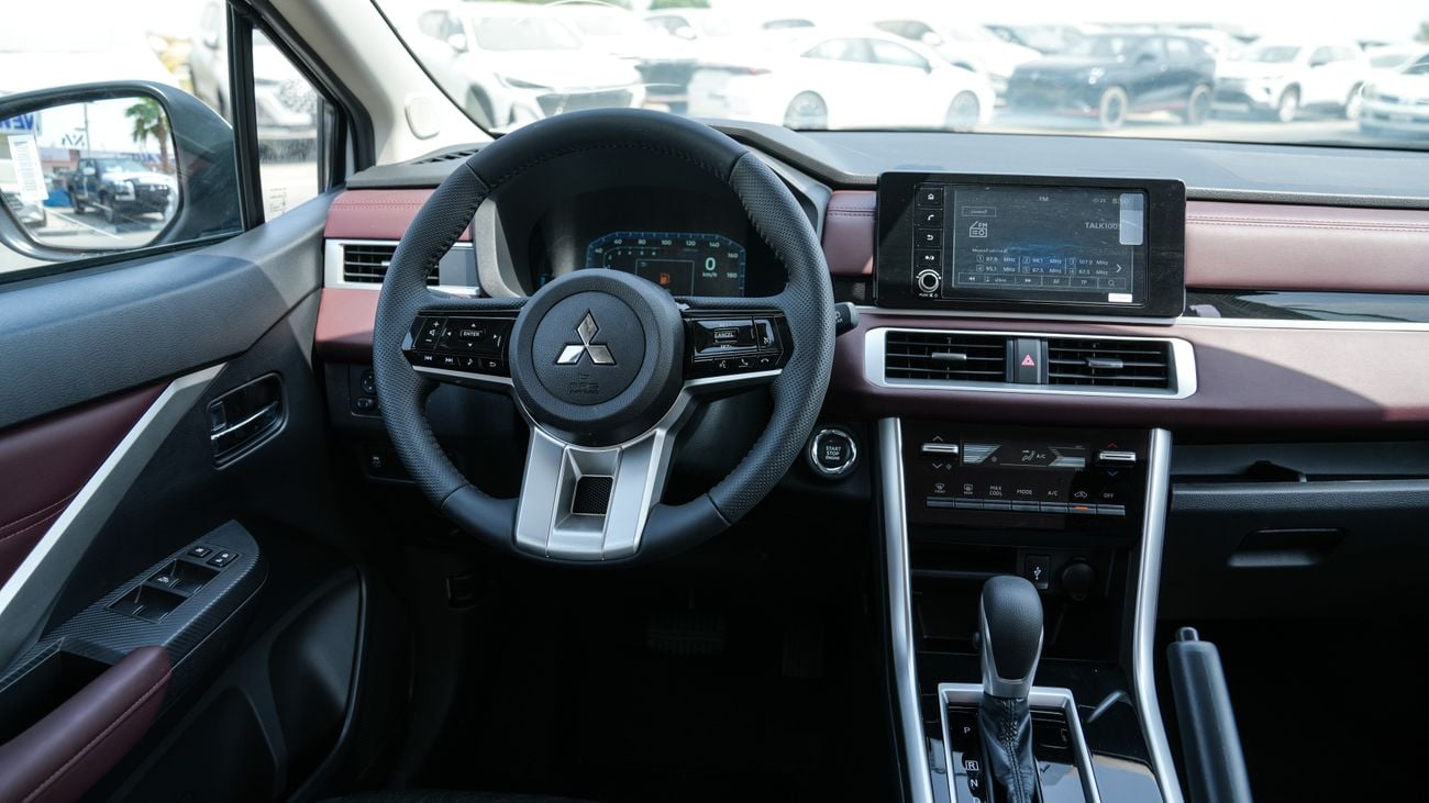 Mitsubishi Xpander Cross