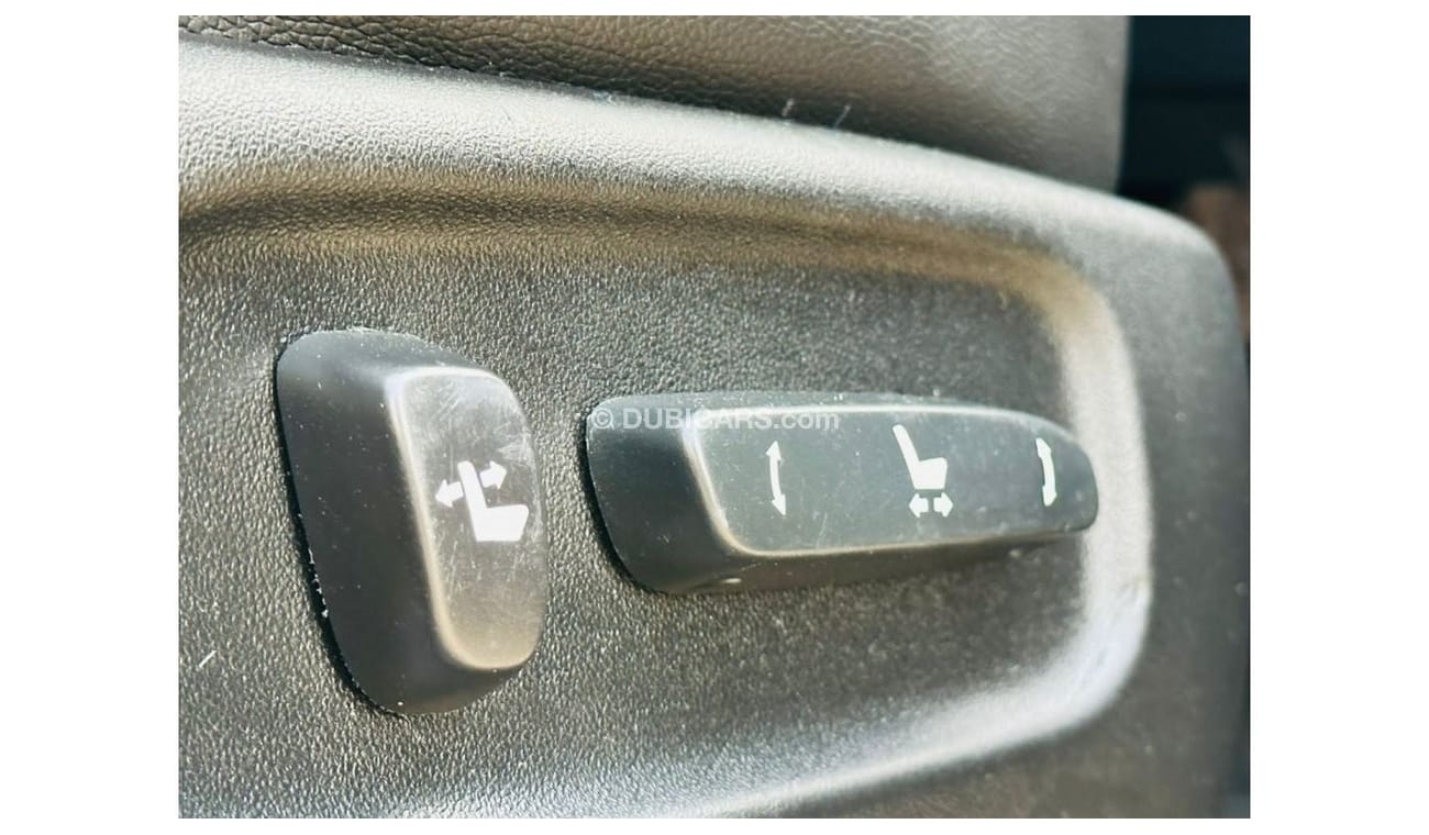 تويوتا هيلوكس 2019 FULL OPTION SPORTS 4x4 DIESEL 2.8L RHD |DIGITAL AC| PUSHS START |ELECTRIC SEATS|