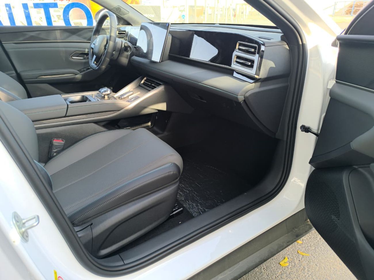 BYD Qin L DM-i DM-i (Plug In Hybrid) EV range 80km with Smart Drive Brand New Car 2025
