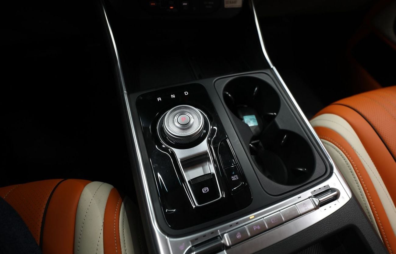 Kia Carnival Kia Carnival VIP | 7 Seats | 3.5L 290 Hp | 2 Year Warranty + Free registration | AED 2,150 monthly |