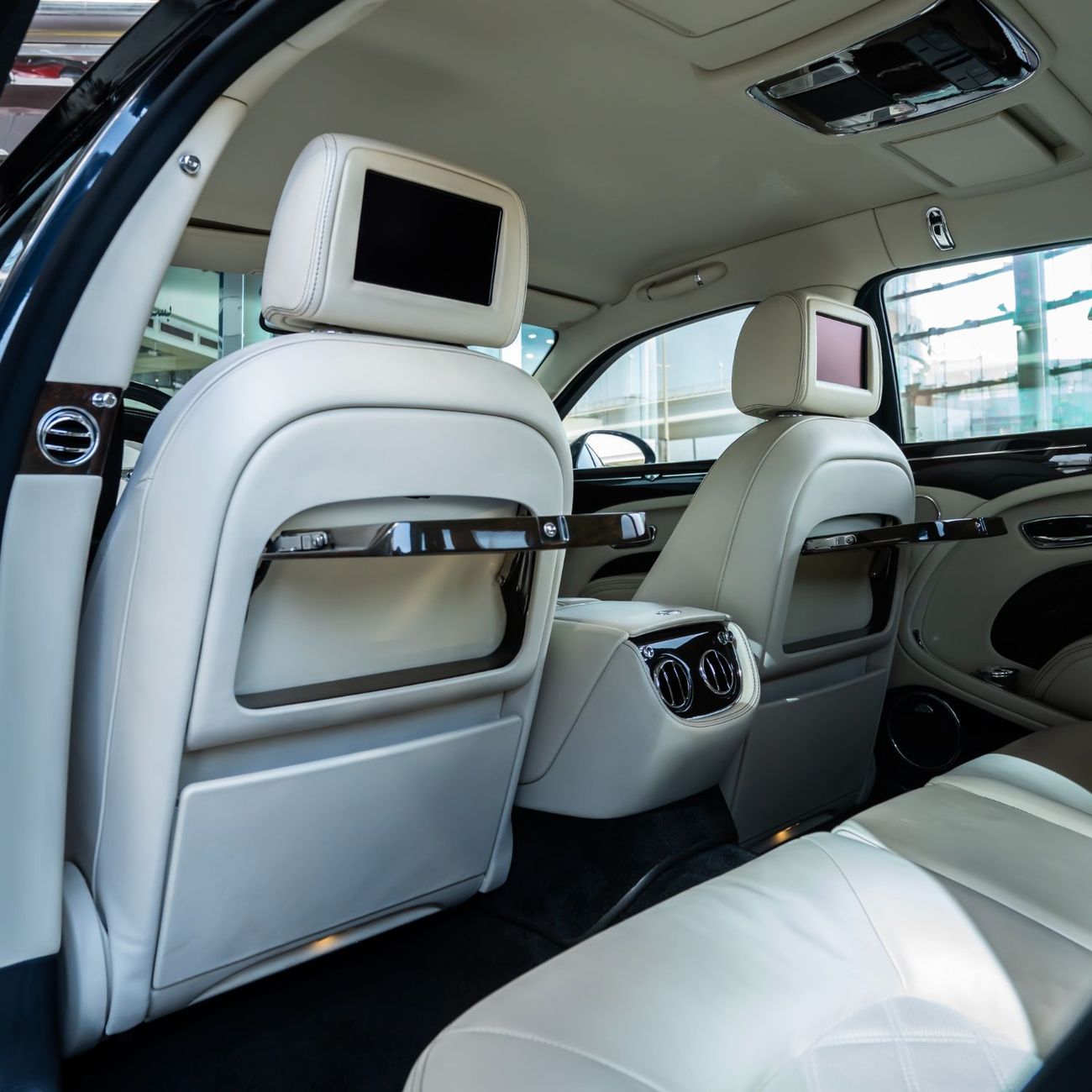 Bentley Mulsanne Bentley Mulsanne  GCC DONE ONLY 75,000KM