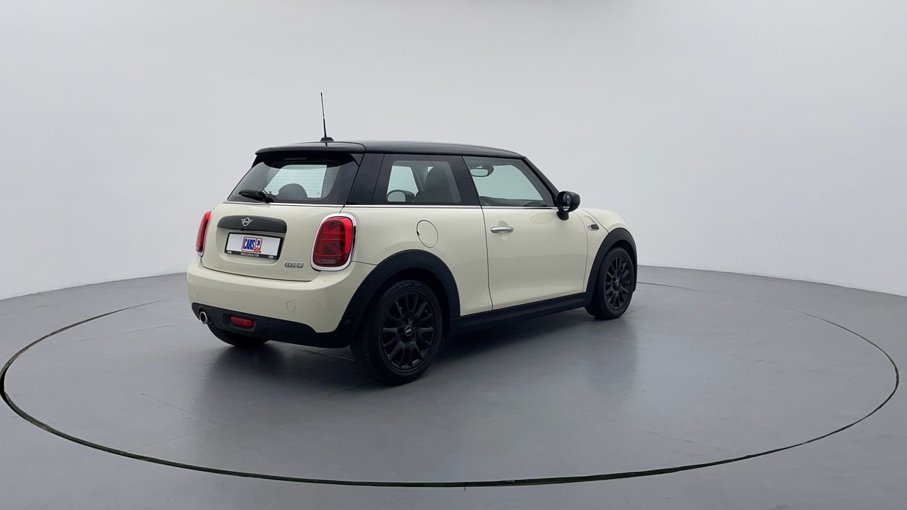 Mini Cooper 2 DOOR HATCHBACK 2 | Under Warranty | Inspected on 150+ parameters