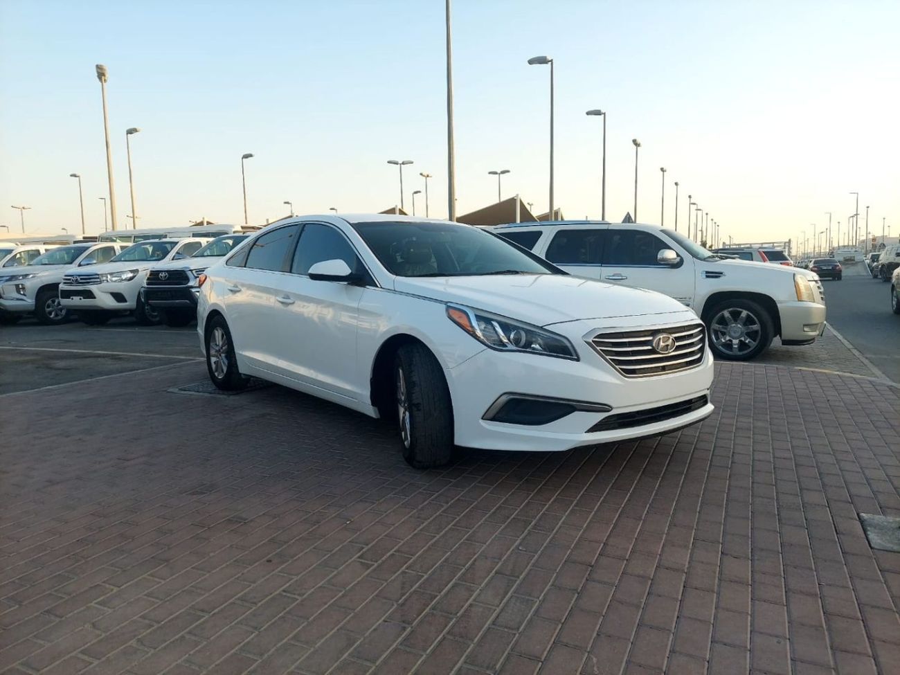 هيونداي سوناتا 2.4L PETROL AUTOMATIC TRANSMISSION ( AMERICAN SPECS)