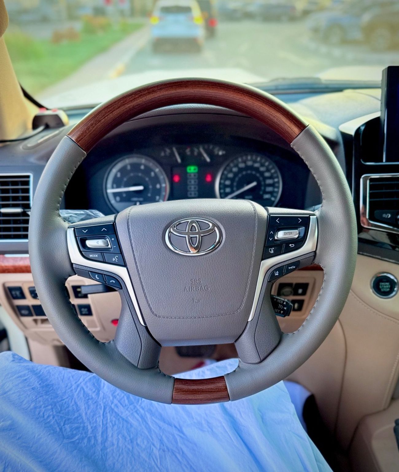 تويوتا لاند كروزر 2016 Model Facelift to 2023 Shape Exterior New Shape Design Upgraded Full Option