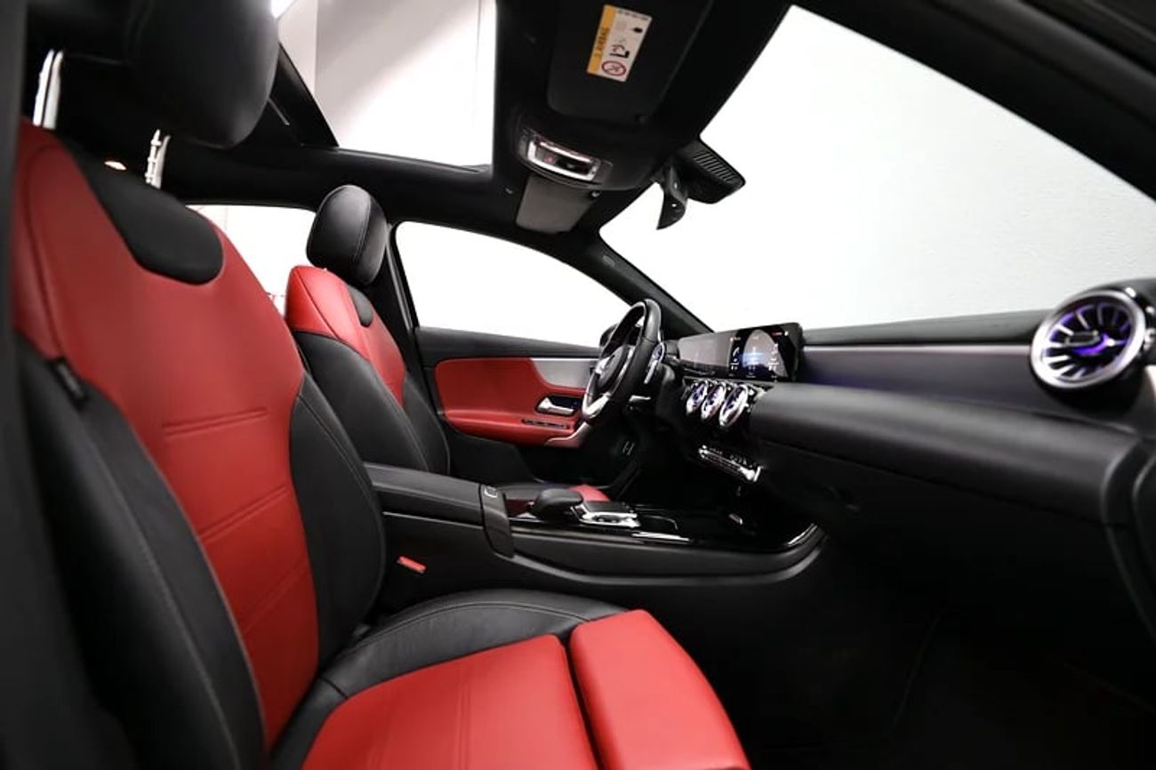 مرسيدس بنز A 200 GCC | 2,100 Monthly | Warranty Till | Free Insurance + Registration Ref#J341227