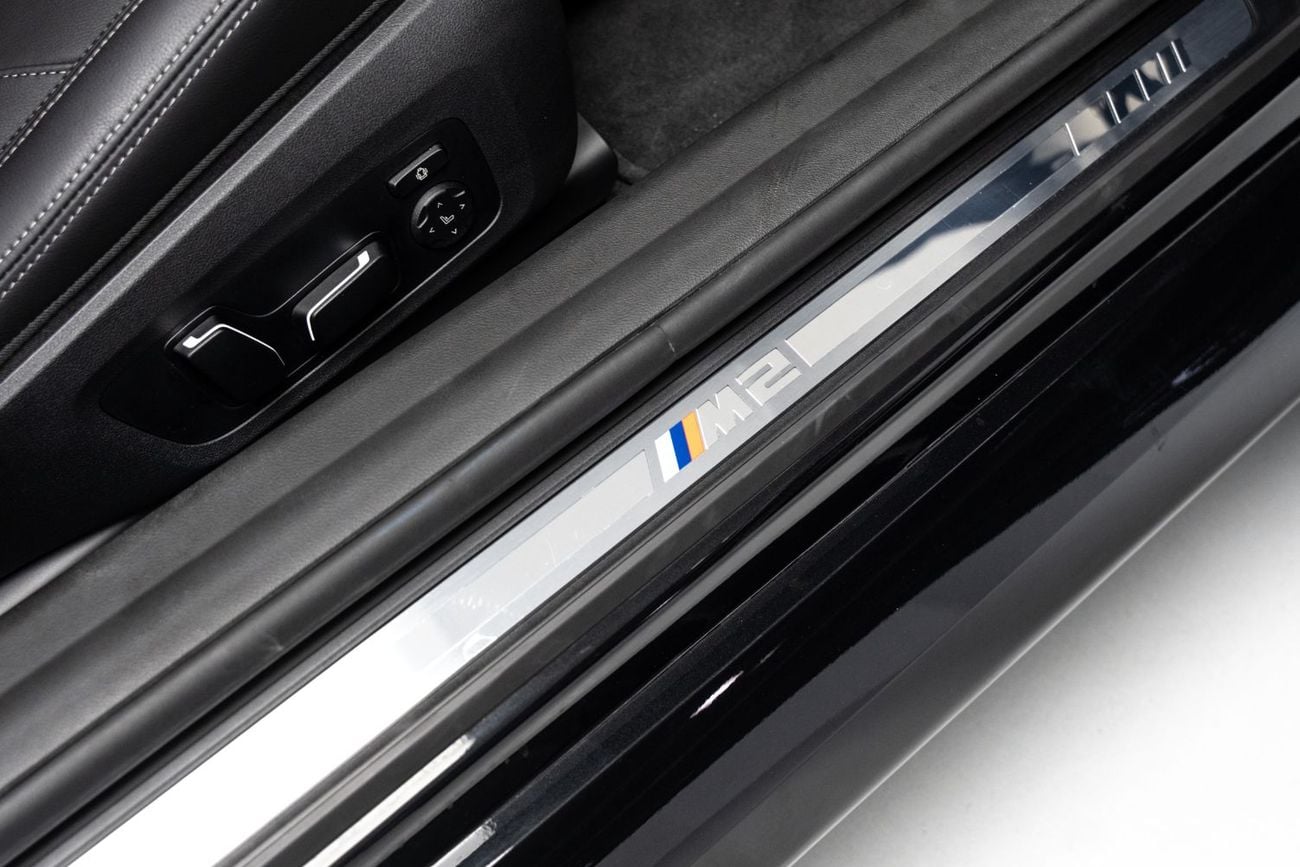 بي أم دبليو M2 MASTERCLASS BUY NOW, PAY 2027 | THE BLACKLINE STANDARD | 2029 BMW Warranty + Service Contract, GCC, 