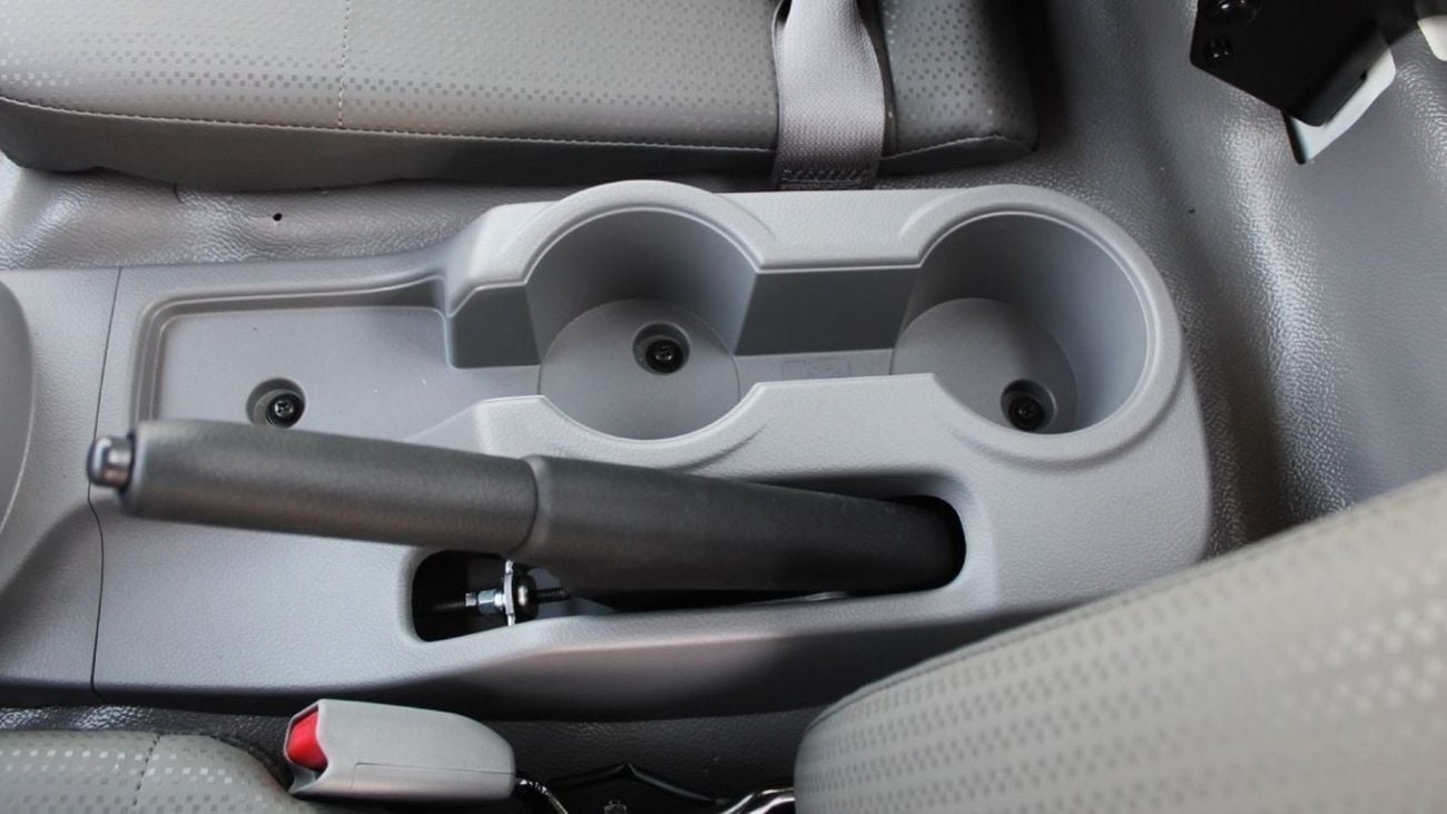 Hino 300 Hino 300 XZU 710L 6.5 TON 300S Wide cab 4X2 (EXPORT ONLY)