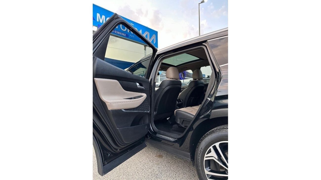 Hyundai Santa Fe car 2021 full full panorama two turbo engine in perfect condition leather interior 360 camera