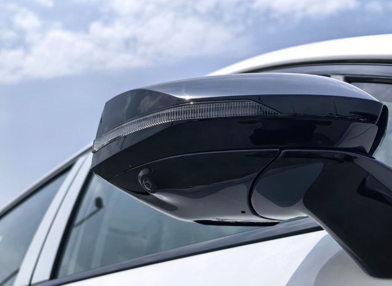 كيا سبورتيج L TX 1.5T 2025 Kia Sportage 1.5T FWD Premium Intelligent Enjoyment Edition