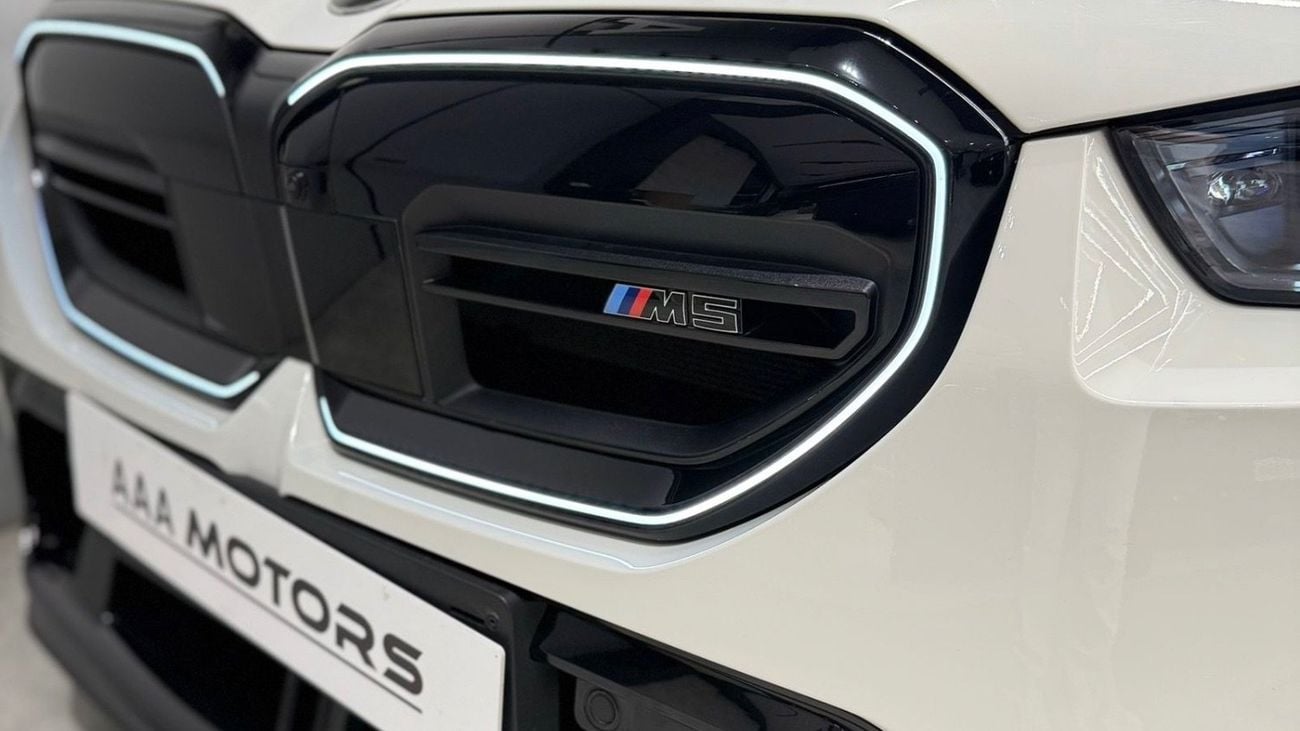 BMW M5 Competition G90 - GCC Specs with dealer warranty and service