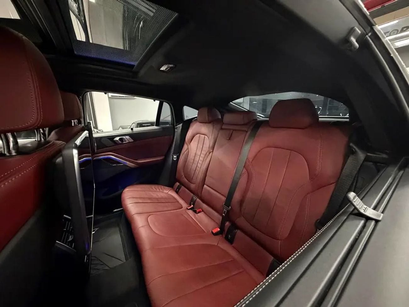 بي أم دبليو X6 XDRIVE M50i