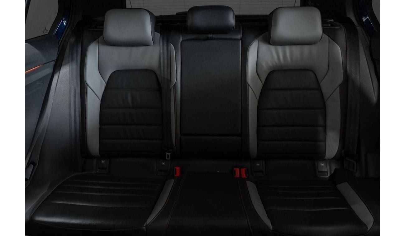 Volkswagen Golf GTI SEL 2.0T